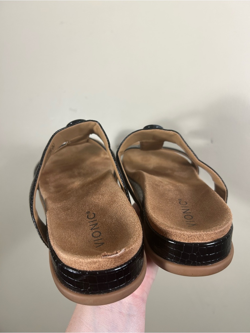 Vionic Serra Women's T-Strap Slip-on Supportive Sandal Black Size 9.5 - Picture 4 of 7